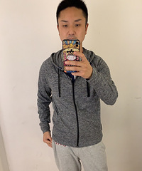 刚听说GAP全场六折,于是马上去下叉!整了五样才360