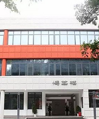 茶园八中和两江巴蜀哪个学校初中好些?今年即将小升初男孩子
