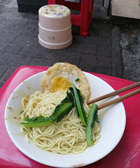 ��������˵����������ĵ�һ�γ�������ֺ�С��