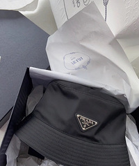 Prada���ñ���䣬��ͷ��������