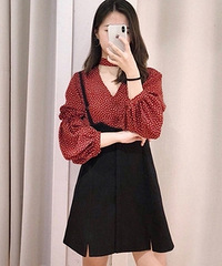 去年买的衣服,我今年一件都不想穿了!我是一个人吗?