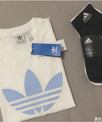 Adidas三叶草5折,买了一件T恤!