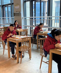 巴蜀常春藤学校的豪华学生餐,一天4餐,一周内的菜品都不重样