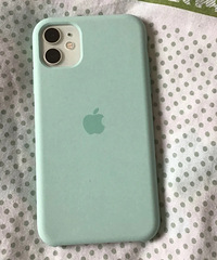 �������µ��ֻ��ǣ����ʺ��������ɫ