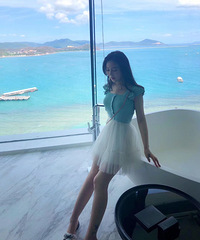 ���˺ö��ļ���װ����������Сȹ�ӣ�ƽ�ۺ����ݶ��У�������һ��