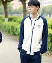 老公180cm,我152cm,娃儿4岁了,比同龄人矮好多