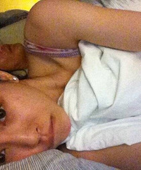 �ַ�ǰ����˪˪���������м�