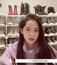 欧阳娜娜的卧室长啥样?LV随手扔地上,2万的爱马仕毯子算平价