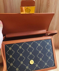 平价小MK经典老花包,小乖小乖还很适用,强烈安利给大家