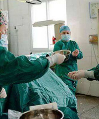 剖腹产生娃什么感受?有人没被麻到痛得直叫,有人生完头痛欲裂