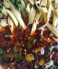 �򵥴ֱ��Ƽ�¥�µ�С�棬ÿ�γ�������������һ��