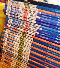 作为一个语文老师,我给一年级儿子的语、数资料已经囤到了6年级