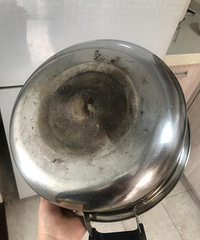 厨房重油污最难清洁,但我发现了一个好物,一抹就干净了