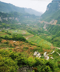 武隆不止有仙女山,不要门票的白马山风景更好,网红飞天吻就在这