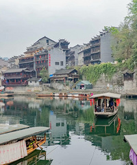 3���˾�400����������ı��µı߳ǣ����پ����������ó�