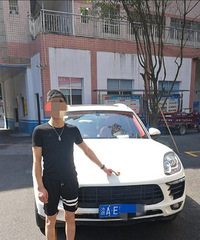 ����ĵ���һ�ۿ���������̨�ٳ���