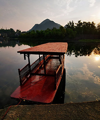 ܱߵĺ鰲򿴽ʳٷ羰