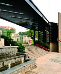 ˵ҡˣѵ˺ͽСѧ޶ֻܶ42У