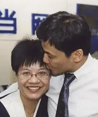 互联网大佬的女人们,有几个是单纯小白花?