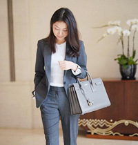 30-35岁的姐妹们,聊聊你日常都穿什么牌子的衣服