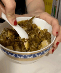 实测10款拌饭酱,最好吃的不是老干妈?最下饭神器居然是...