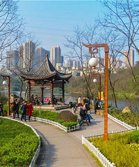 ������ı��غ�����԰����������¶Ӫ���ŷ��ݣ������տ�Ӵ