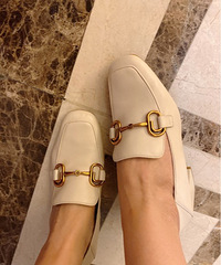 ���Խ��Խϲ������Ь������һ�����򵽾��úÿ��Ŀ�ʽ