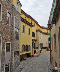 ������ƶ�������װ��ŷ�ޣ����и߶����򳡺���Ȫ�Ƶ�