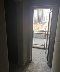 门前有块露台不知道能不能使用,大家帮我看看