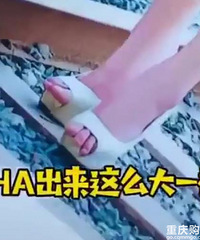 没得哪个女人看到自己的婚纱照不后悔,但是这也有点“惨”过头了