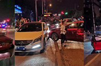 ����һŮ�Ӽݳ�����׷��ʱ�ٱ�ײ�������������ײ