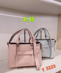珑骧折扣季也开始啦,尼龙包折后600起