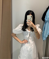 大家如果有空多去逛逛街吧!衣服真的很好买