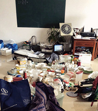 请了收纳师帮我整理厨房,上百个碗碟调料排排站的感觉倍儿爽