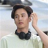 元彬42岁还这么年轻