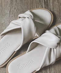 300�鲻��������������Bv������Ƥ