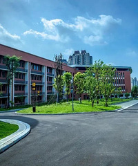 重庆两江小区重光小学今年9月开学,校长是原星光小学副校长