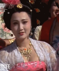 林芳兵真把杨贵妃演活了,骨子里自带风情,媚而不俗,优雅又高贵
