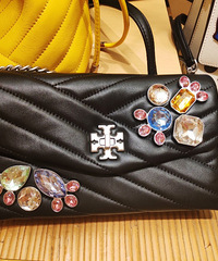 һ۾ͿϵİۼǮһ2000