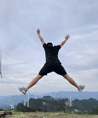 �뽭������¶Ӫ���������������ƣ�˯��ƺ