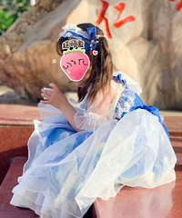 生了女娃娃就应该这样穿!把她宠成小公主