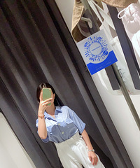����UR�䵽��ɫ�ÿ����·�������һ���Ա�����̣�������ĺÿ�