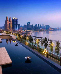 �����е����춥����լ��������Щ����ЩС���̾�Ȼ��ô����