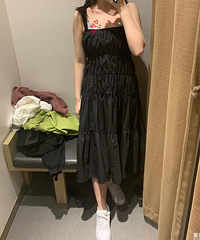 今年这个牌子的衣服怎么都这么好看!