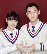 魏晨官宣和相恋10年女友结婚,老婆是大学同学,曾被曝横刀夺爱