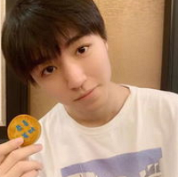 ���ֵܵ����������ѽ��ܽ�ɫ