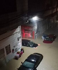广州凌晨大暴雨,然后今天就看海了