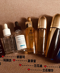 晒晒我辛苦打下的护肤江山!这些精华是护肤精髓,每款都无限回购