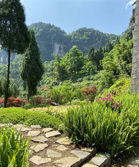 人少凉快风景特别棒的公园,泉水超级冰凉舒服