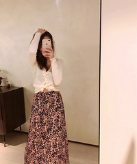 ����С��Ʒ�ƵĿ�����ȹ�ӣ����������䣬�������ı���